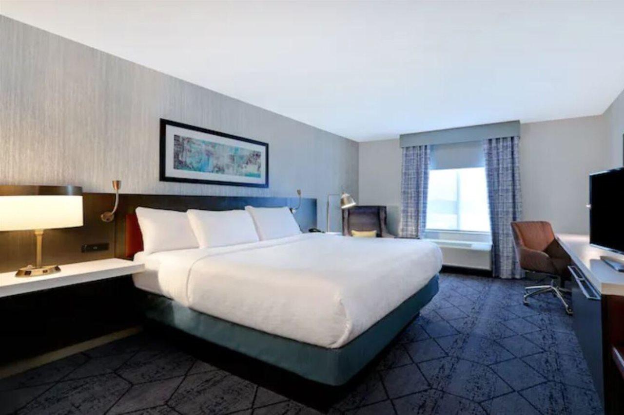 Hilton Garden Inn Cedar Rapids Esterno foto