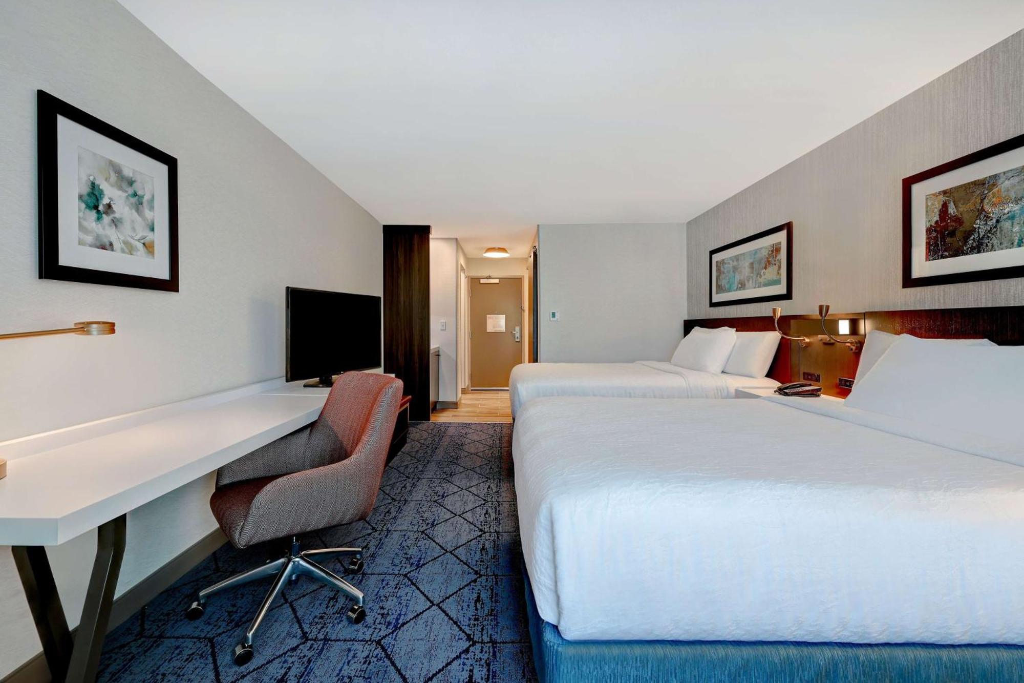 Hilton Garden Inn Cedar Rapids Esterno foto
